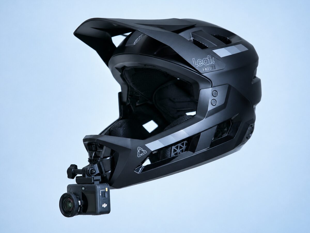 Leatt Enduro 3.0 — GoPro montiert
