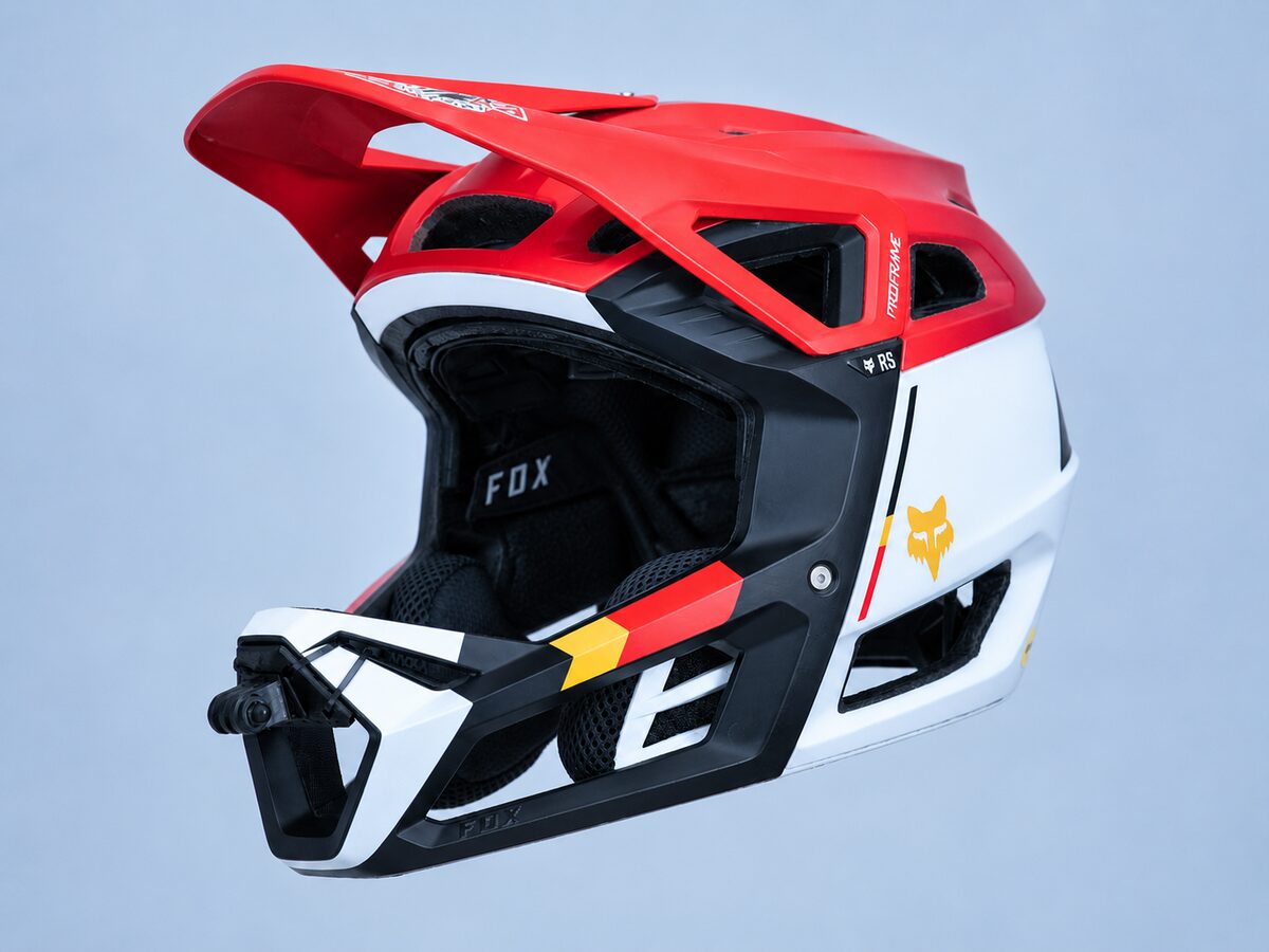 Fox Racing Proframe — Side profile