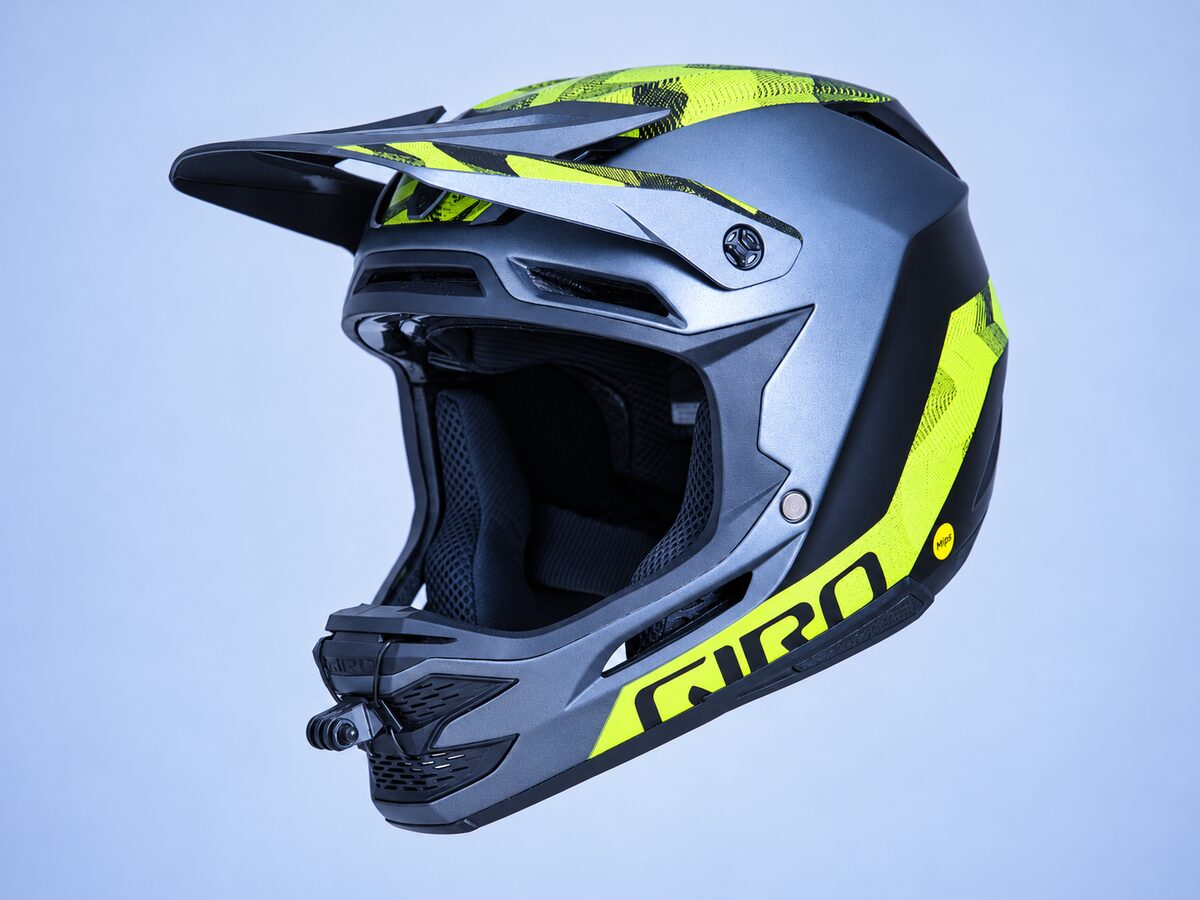 Giro Insurgent Spherical GoPro chin mount