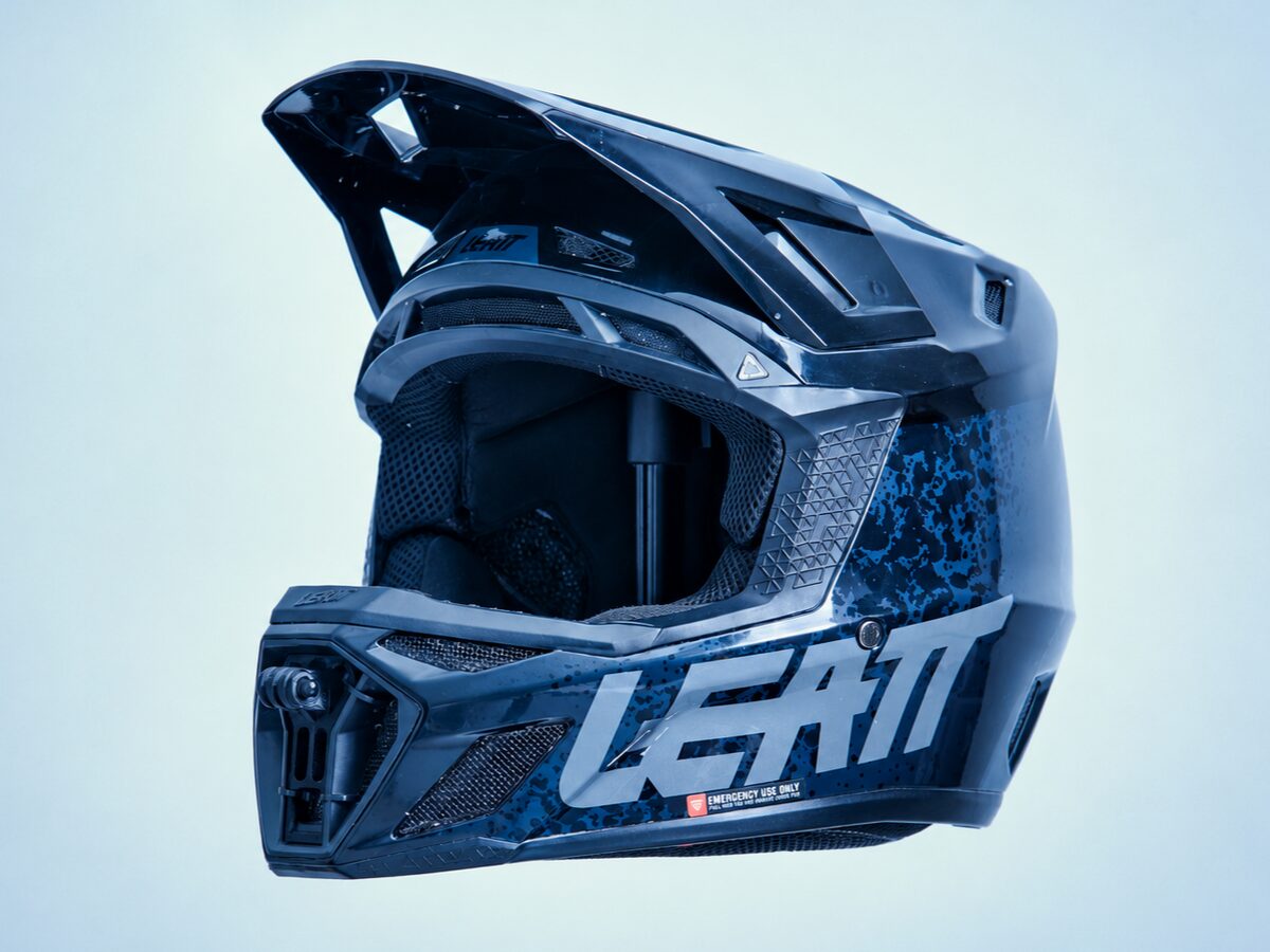Leatt Gravity 1.0 — Side profile