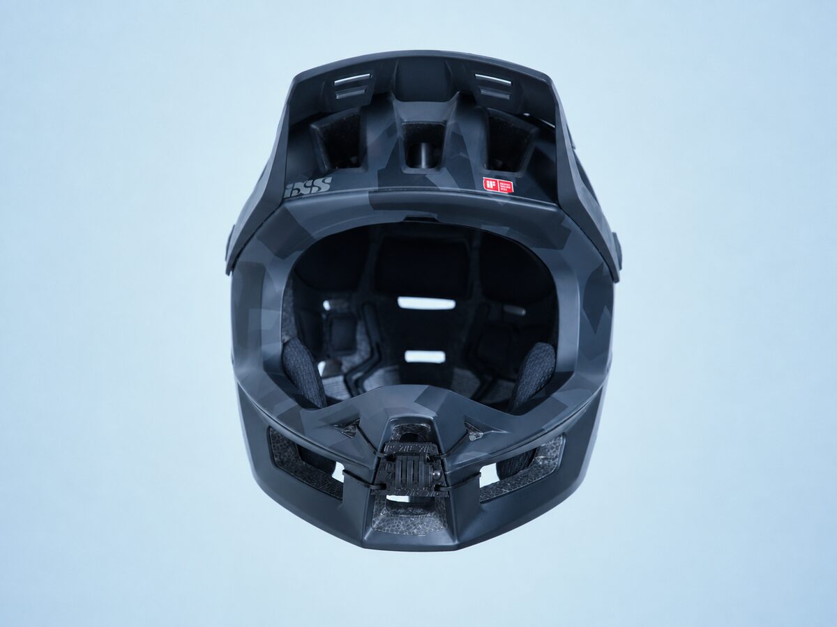 Fixation mentonnière GoPro pour iXS Trigger FF, vue de face